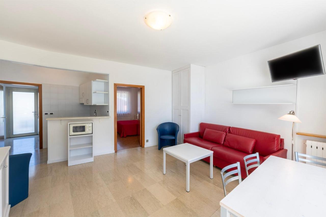 Residence Casa Al Sole Apartments Torbole Sul Garda Esterno foto